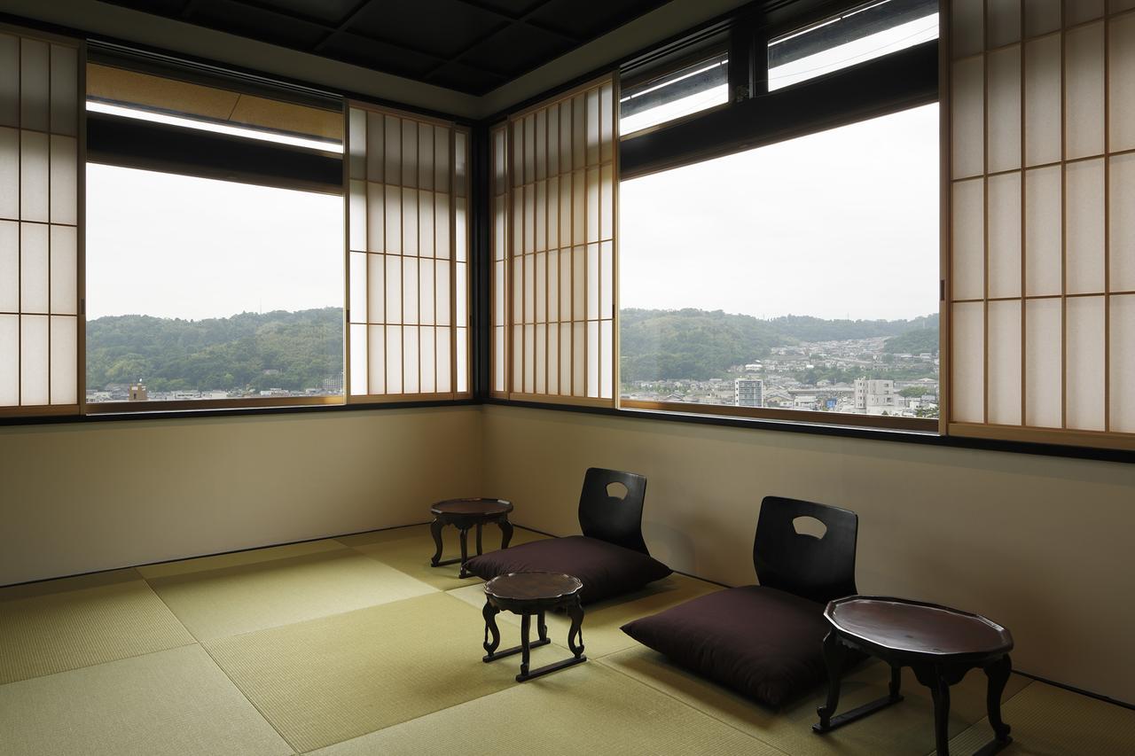 Hôtel Yamanoo Bettei Ryokusone à Kanazawa Extérieur photo